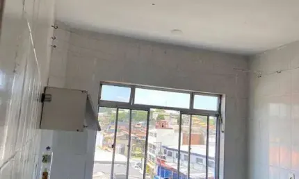Apartamento para Locação – Prédio Pequeno e Tranquilo – Sem Condomínio! 