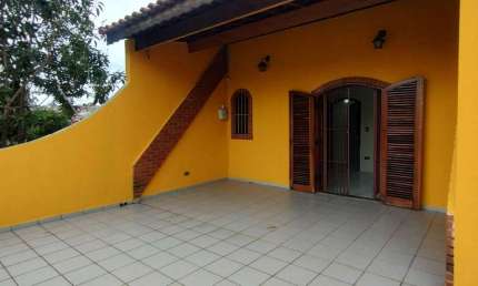 Sobrado à Venda e Locação no Residencial Cerconi – Guarulhos/SP