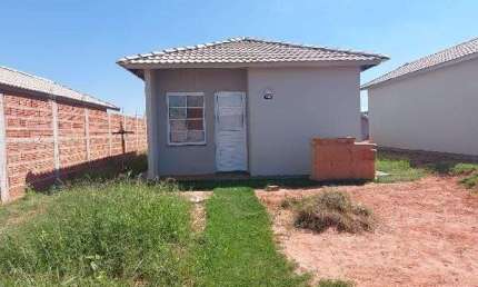 Casa à venda 2 Quartos, 1 Vaga, 10M², RESIDENCIAL DALGINA RODRIGUES DA GR, LINS - SP
