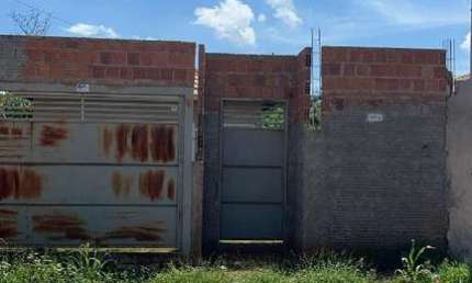 Casa à venda 2 Quartos, 1 Vaga, 10M², AURORA I, BADY BASSITT - SP