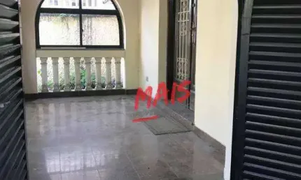 Sobrado no Boqueirão! 4 dormitórios, 1 suíte, 5 vagas