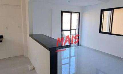 Casa em condominio com piscina com quintal e churraqueira - 2 vagas