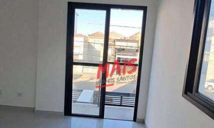 Casa em condominio com piscina com quintal e churraqueira - 2 vagas