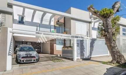 Casa com 3 quartos para alugar na Rua José Bonifácio, 608, Nossa Senhora das Graças, Canoas por R$ 6.500