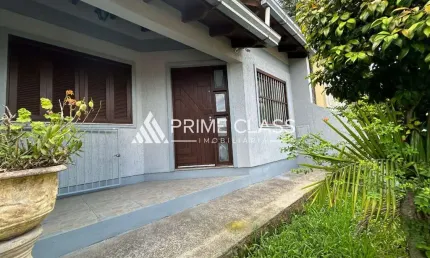 Casa com 2 quartos à venda na Rua Tuiuti, 228, Nossa Senhora das Graças, Canoas por R$ 799.999