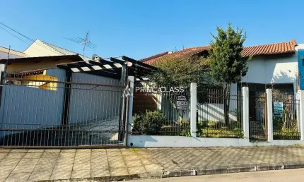 Casa com 3 quartos à venda na Rua da Alegria, 202, Loteamento Bela Vista, Canoas por R$ 690.000