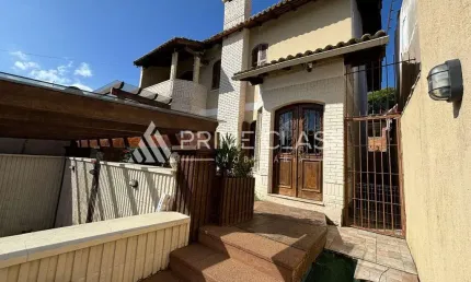 Casa com 3 quartos à venda na Primeiro de Março, 96, Nossa Senhora das Graças, Canoas por R$ 750.000