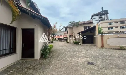 Casa em condomínio fechado com 3 quartos à venda na Rua Santa Helena, 60, Centro, Canoas por R$ 620.900
