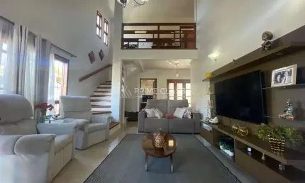 Casa com 3 quartos à venda na rua turquia, 18, moinhos de vento, canoas por r$ 1.180.000