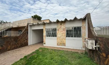Casa com 2 quartos à venda na rua boa vista, 890, rio branco, canoas por r$ 398.000
