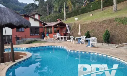 Casa para Venda em Teresópolis, Albuquerque, 4 dormitórios, 2 suítes, 4 banheiros, 6 vagas