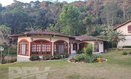 Casa em Condomínio para Venda em Teresópolis, Vargem Grande, 3 dormitórios, 3 suítes, 4 banheiros, 4 vagas