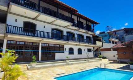Casa para Venda em Teresópolis, Várzea, 9 dormitórios, 3 suítes, 4 banheiros, 3 vagas