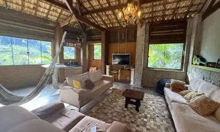 Casa para Venda, Albuquerque, 3 dormitórios, 1 suíte, 3 banheiros, 8 vagas