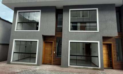Casa em Condomínio para Venda em Teresópolis, Carlos Guinle, 3 dormitórios, 1 suíte, 2 banheiros, 2 vagas