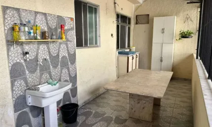 Casa para Venda em Duque de Caxias, Chácaras Rio-Petrópolis, 3 dormitórios, 2 banheiros