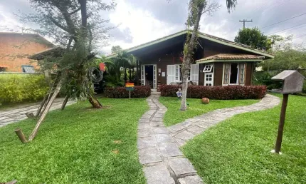 Casa em condomínio fechado com 4 quartos à venda na Estrada Pau Brasil, 725, Cotia, Guapimirim