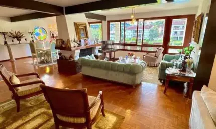 Casa com 5 quartos à venda na Rua Papa Pio XII, 531, Jardim Cascata, Teresópolis