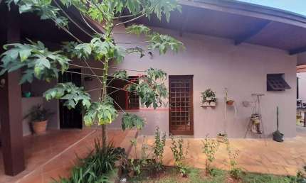 Casa com 1 quarto para alugar no Jardim do Sol, Campinas  por R$ 1.100