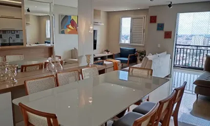 Apartamento - Padrão, para Venda em Taboão da Serra/SP