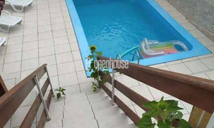 Deslumbrante casa de 4 quartos 2 salas 2 garagem 4 banheiros