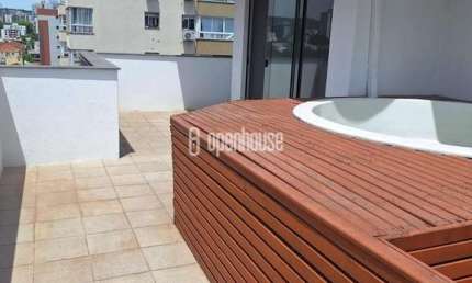 Cobrtura com 225 m² 3 Dormitórios 1 suíte 4 banheiros 1 vaga