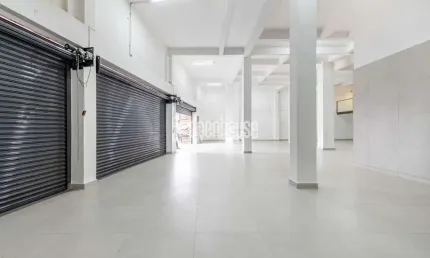 Sala comercial à venda na Avenida Assis Brasil, 1940, Passo da Areia, Porto Alegre