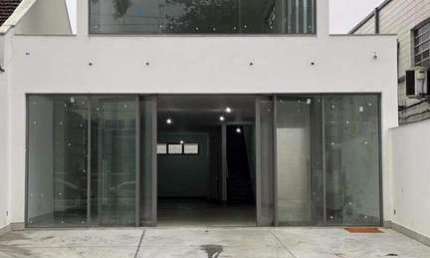 LOCAÇÃO | LOJA COMERCIAL RECÉM CONSTRUÍDA | 3 VAGAS | 292 m² | VILA MATHIAS