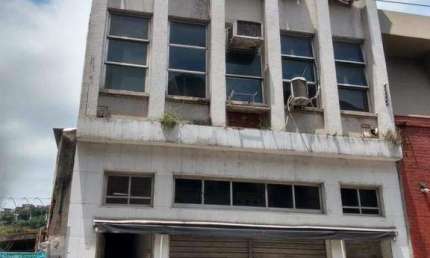 Locação de Prédio Comercial no Centro de Santos – 350 m² | Excelente Localização I Estuda Carência