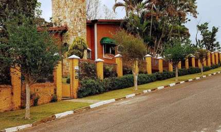 VENDA | CASA DE CAMPO | 3 SUÍTES | 8 VAGAS | 400 m² | BRAGANÇA PAULISTA