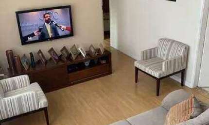 Apartamento 2 dormitórios - 1 vaga demarcada - Boqueirão - Santos