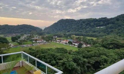 COBERTURA DUPLEX 3 DORM. SUÍTES 3 VAGAS DEMARCADAS 323 m² CANTO DO FORTE