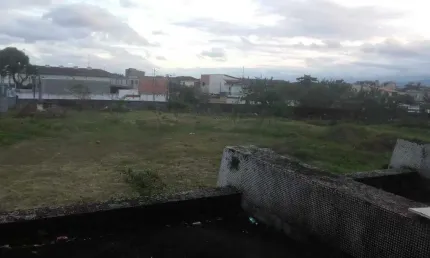 Terreno à venda na Praça Matteo Bei, Parque São Vicente, São Vicente