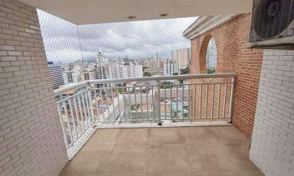 COBERTURA 2 SUÍTES COM CLOSET COM VISTA LIVRE PONTA DA PRAIA
