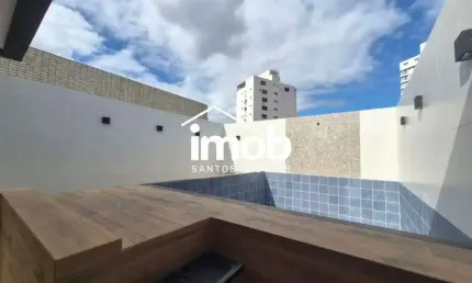 Casa duplex com 3 dormitórios e piscina no Embaré em Santos/SP