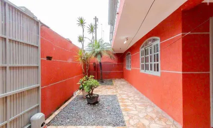 Casa com 5 quartos à venda na Travessa Daniel de Camargo, 42, Cidade Industrial, Curitiba