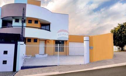 Casa com 3 quartos à venda na Rua Lauro Tavares Rodrigues, 665, Xaxim, Curitiba