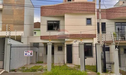 Sobrado novo, 03 quartos sendo 1 suite, no melhor do uberaba!