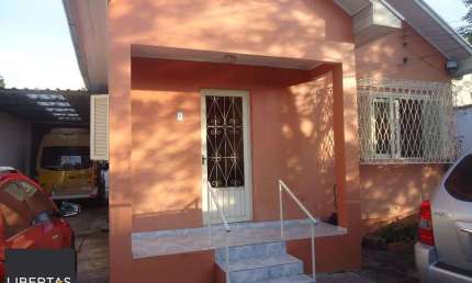Casa para Venda - 170m², 5 dormitórios, 3 vagas - Cristo Redentor