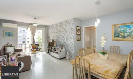 Apartamento de 03 dormitórios (01suíte), com vaga, no bairro São João, em Porto
