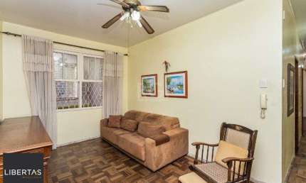 Apartamento bairro Rio Branco térreo de 3 dormitórios
