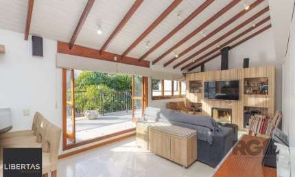 Apartamento GARDEN triplex no Rio Branco com 4 dormitórios e 3 vagas