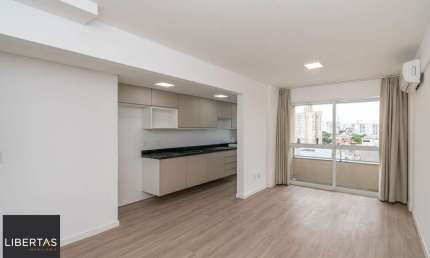 Apartamento de 2 dormitórios, vaga e infra no Passo D'areia