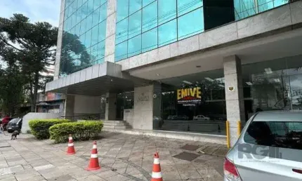 Ponto comercial para alugar na Avenida Carlos Gomes, 1859, Petrópolis, Porto Alegre