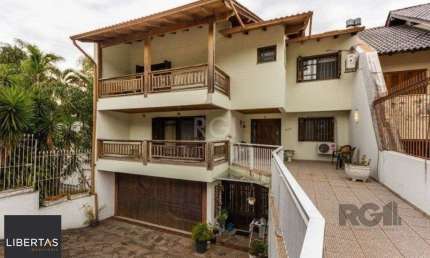 Casa 5 dormitórios para alugar Vila Assunção Porto Alegre/RS