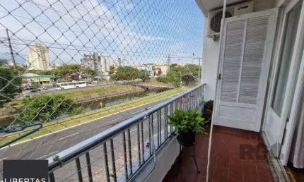 Apartamento 139m², com sacada na Av. Ipiranga próximo a PUC
