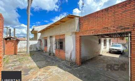 Terreno à venda na Rua Álvaro Nicofé, 150, Vila Jardim, Porto Alegre