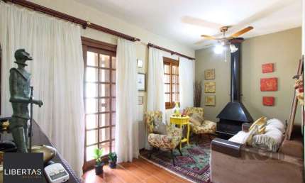 Casa com 4 quartos à venda na Rua São Sebastião do Cai, 50, Camaquã, Porto Alegre