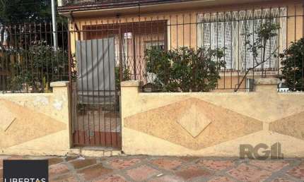 Casa 3 dormitórios à venda Partenon Porto Alegre/RS