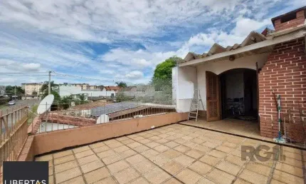 Casa com 4 dormitórios  no bairro jardim leopoldina